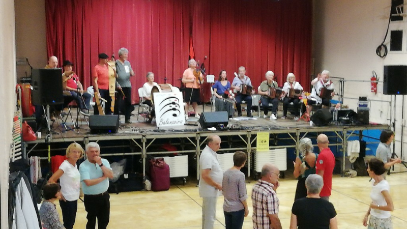 Succès de la journée Danses gasconnes