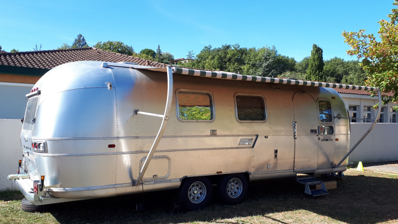 La circo mobile à l'école de Pavie