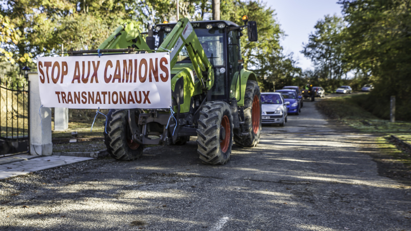 Les anti-poids lourds de la région de Nogaro à Philippe Martin  