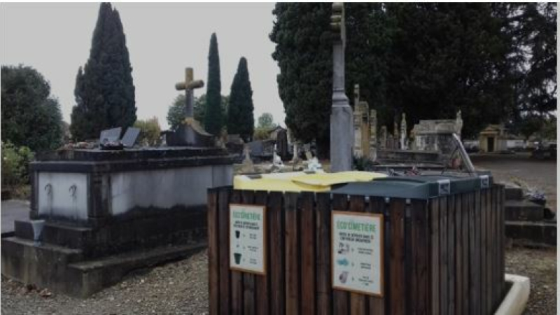 Le tri des déchets, c'est aussi au cimetière !