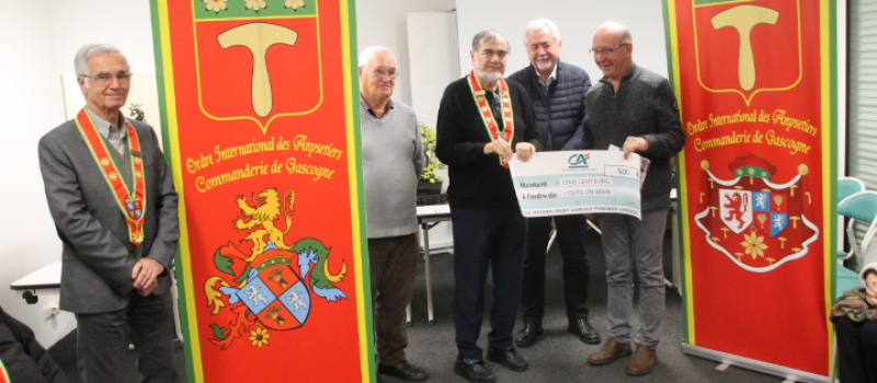 Remise de chèque par la Commanderie de Gascogne de l'Ordre International des Anysetiers