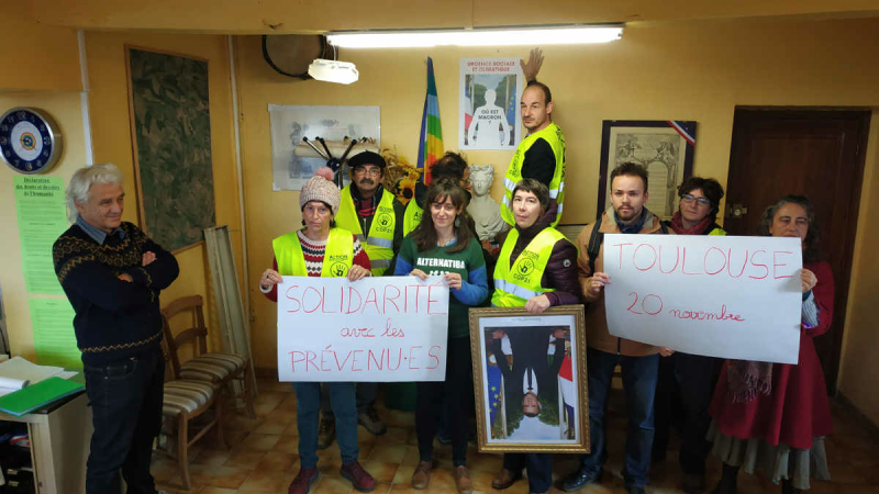 Encore un décrochage de portrait officiel !