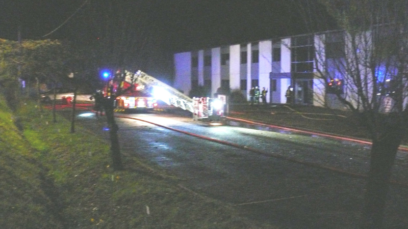 Un incendie suspect s'est déclaré dans un entrepôt de 400 m²