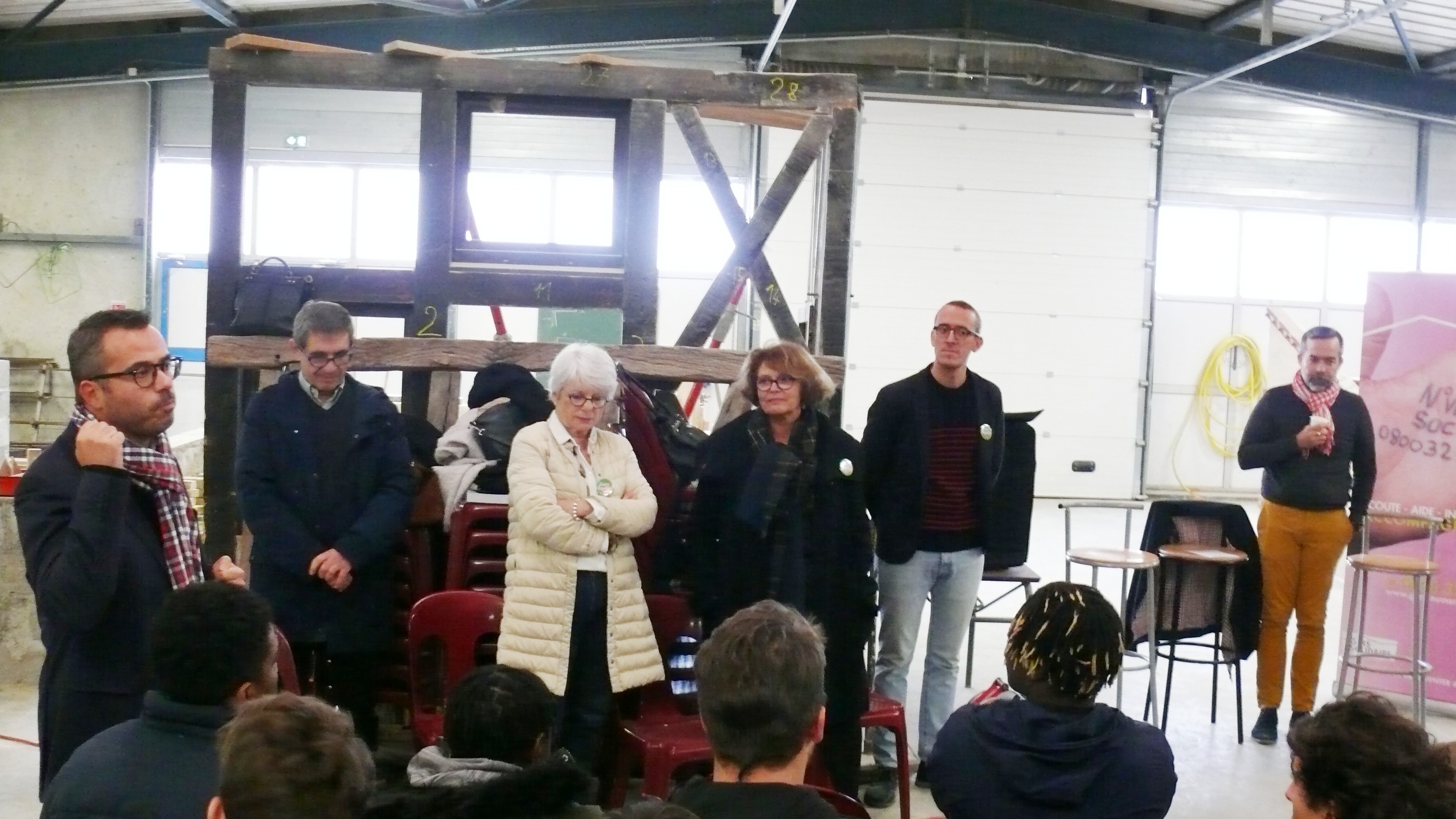 Benjamin Paul, Claude Bourdil, Gisèle Biémouret, Chantal Dejean Dupèbe, Romain Sabathier et René Ortéga ont participé à la réunion.