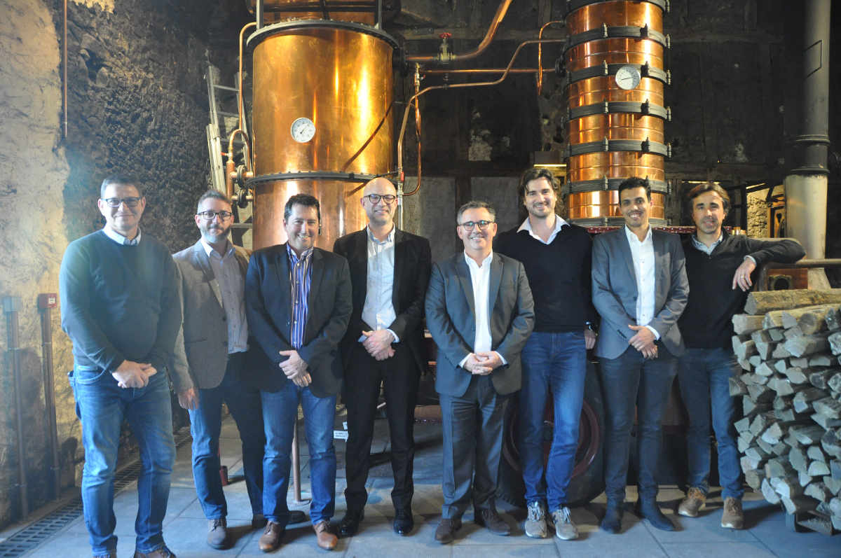 Inauguration en présence de Rémy Grassa, directeur général du Domaine Tariquet, de Philipe de Cock, responsable d’agence Brunet Ertia et d'Olivier Roland, directeur EDF Commerce Sud-Ouest
