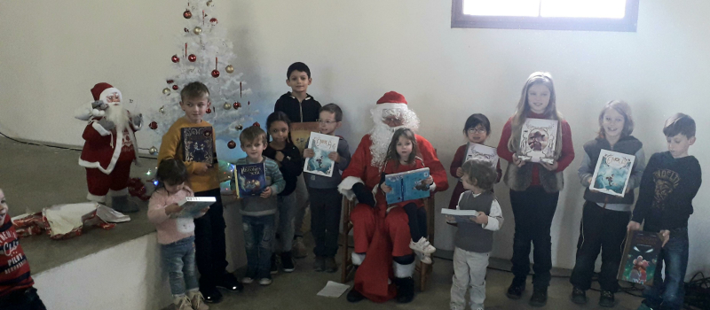 De la lecture en cadeau pour les enfants au goûter de Noël