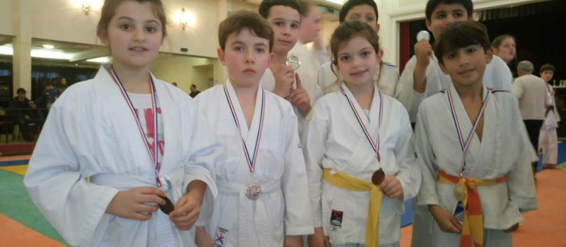 En décembre, le judo club a trusté les podiums