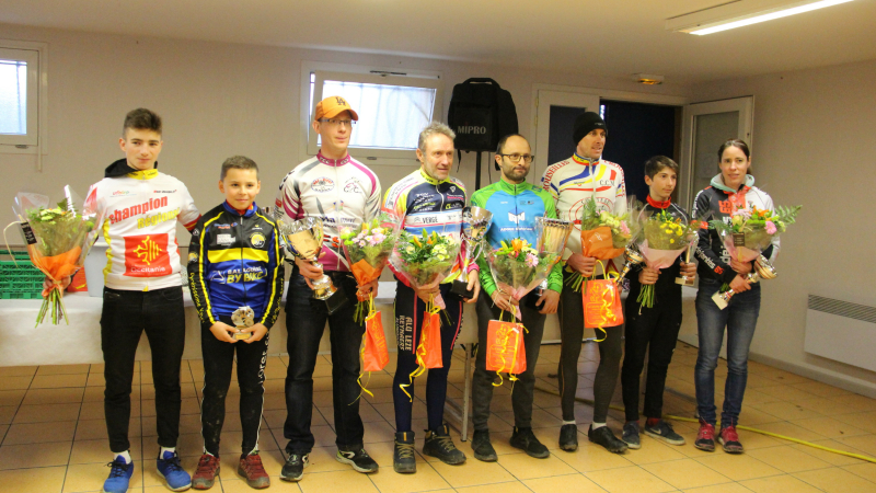 Un cyclo-cross très disputé