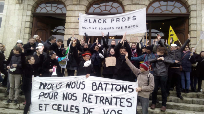 Black Profscomme black bloc ou pour une allusion à Black Rock