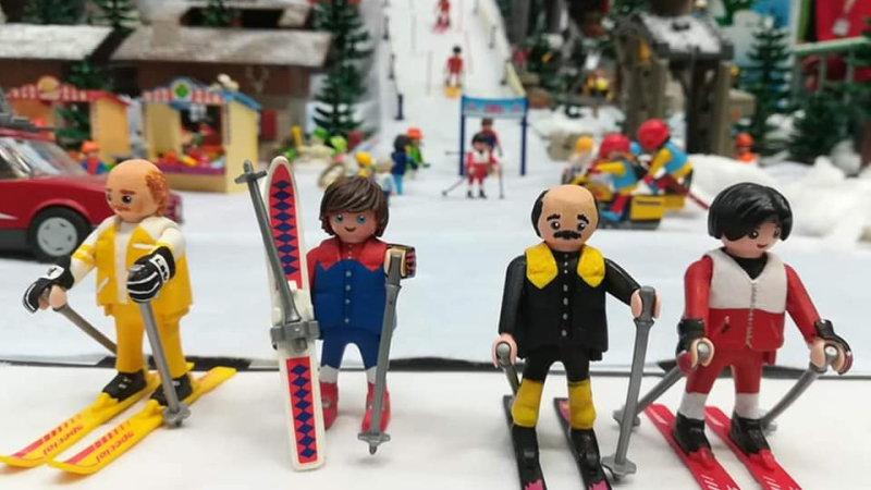  «  Les Bronzés font du ski »… version Playmobil