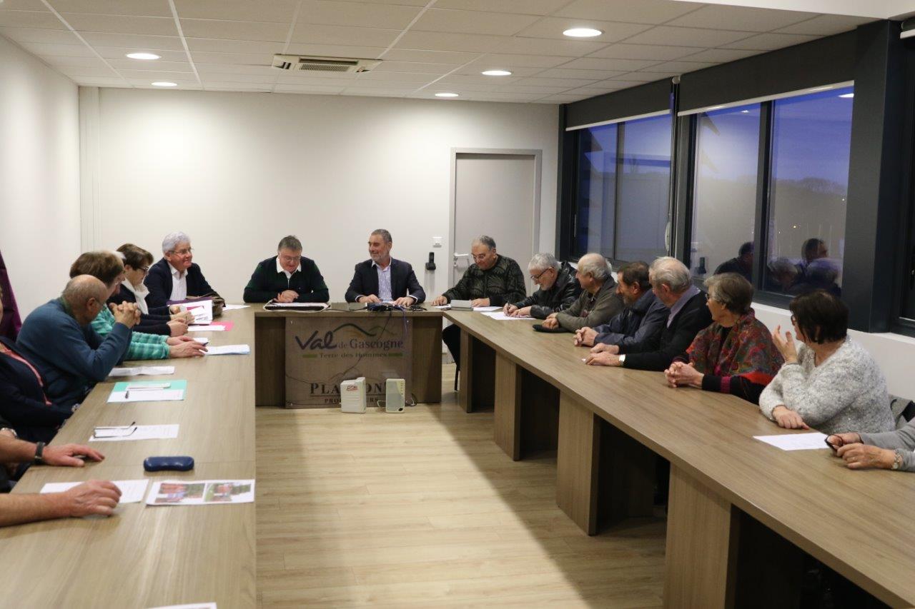 Les membres du Bureau J-C. Palladin, Claude Biensans , Maurice Boison, Pierre Larroche, Alain Geay - Photos Marc Le Saux
