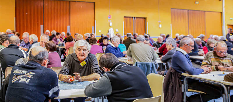 Concours de belote à Nogaro  