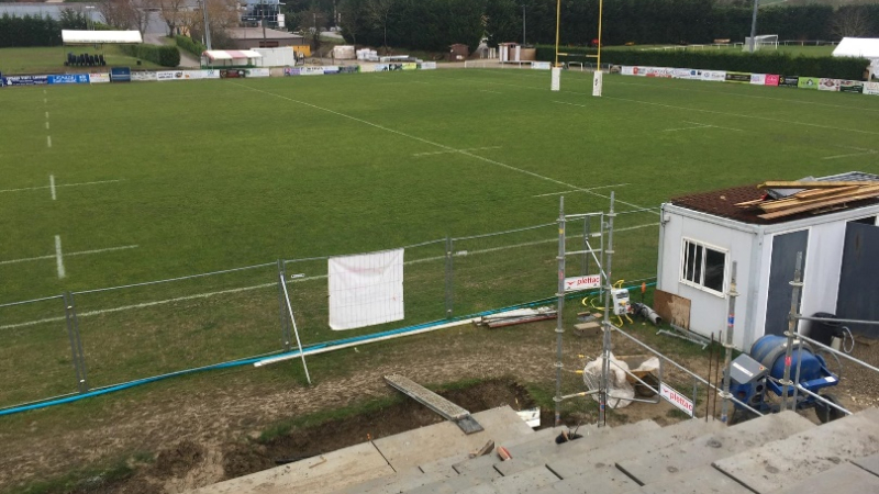 Tribunes de rugby : les travaux avancent