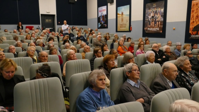 Grosse affluence pour la conférence sur les châteaux gersois