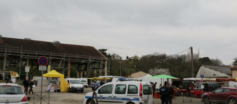 Le marché à la Bouquerie