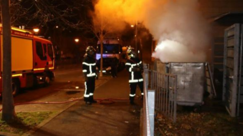 Feux de poubelles, voiture incendiée, des actes volontaires qui auraient pu tourner au drame