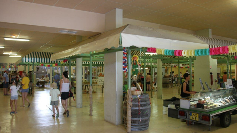 Après la Bouquerie, le dimanche, retrouvez le marché du mercredi à la Halle