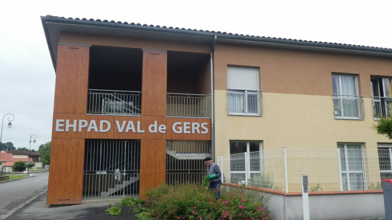 Une tablette Ipad pour les résidents de l'EHPAD Val de Gers  