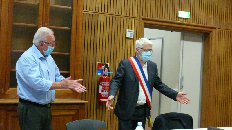 Elections du maire et des adjoints : Jean-Michel Blay élu à l'unanimité