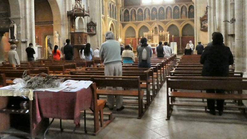 Prochains offices religieux en suivant certaines règles