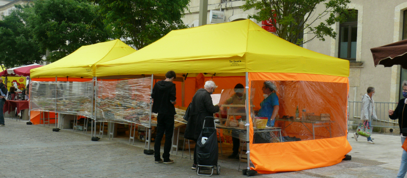Le piéton se paie une balade en plein déconfinement