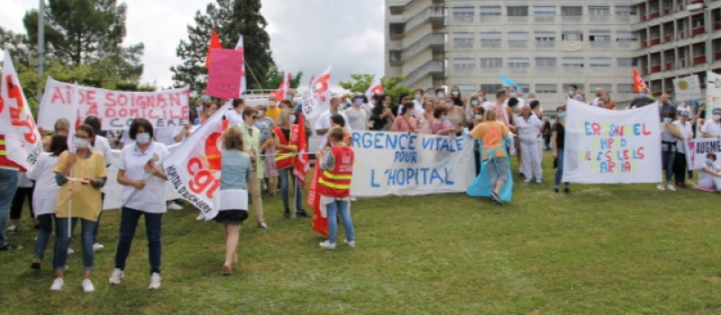 Rassemblement à l’appel de la CGT Santé et de FO