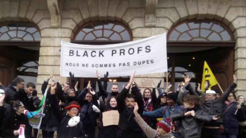 Un rendez-vous devant l'inspection d'académie pour manifester 
