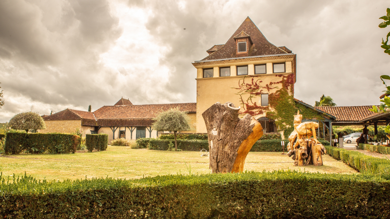 L’œnotourisme chez Alain Brumont à Maumusson-Laguian  