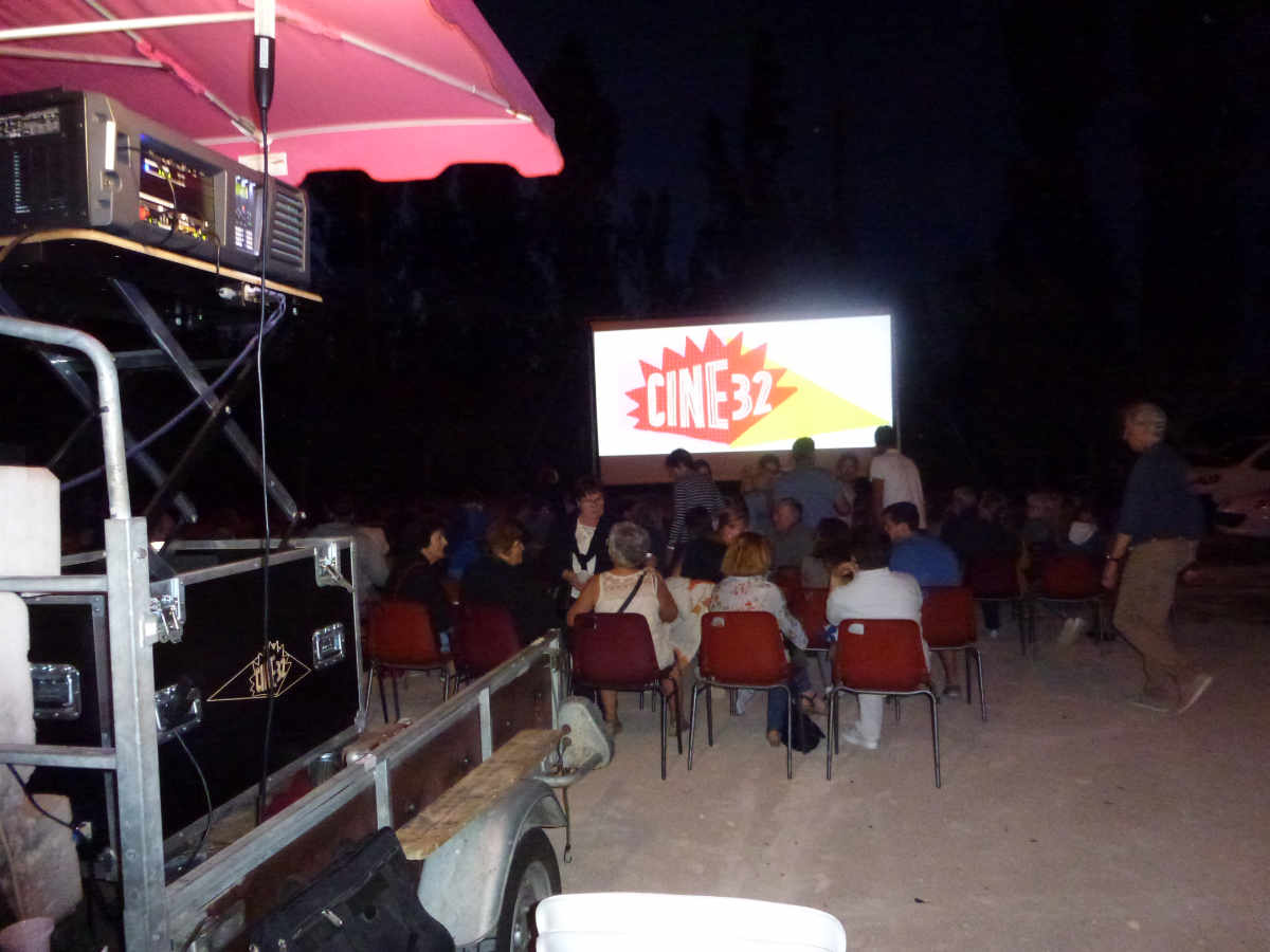 Dernière étape du Cinéma de Plein Air, en août 2019, à Nougaroulet - Photo ED
