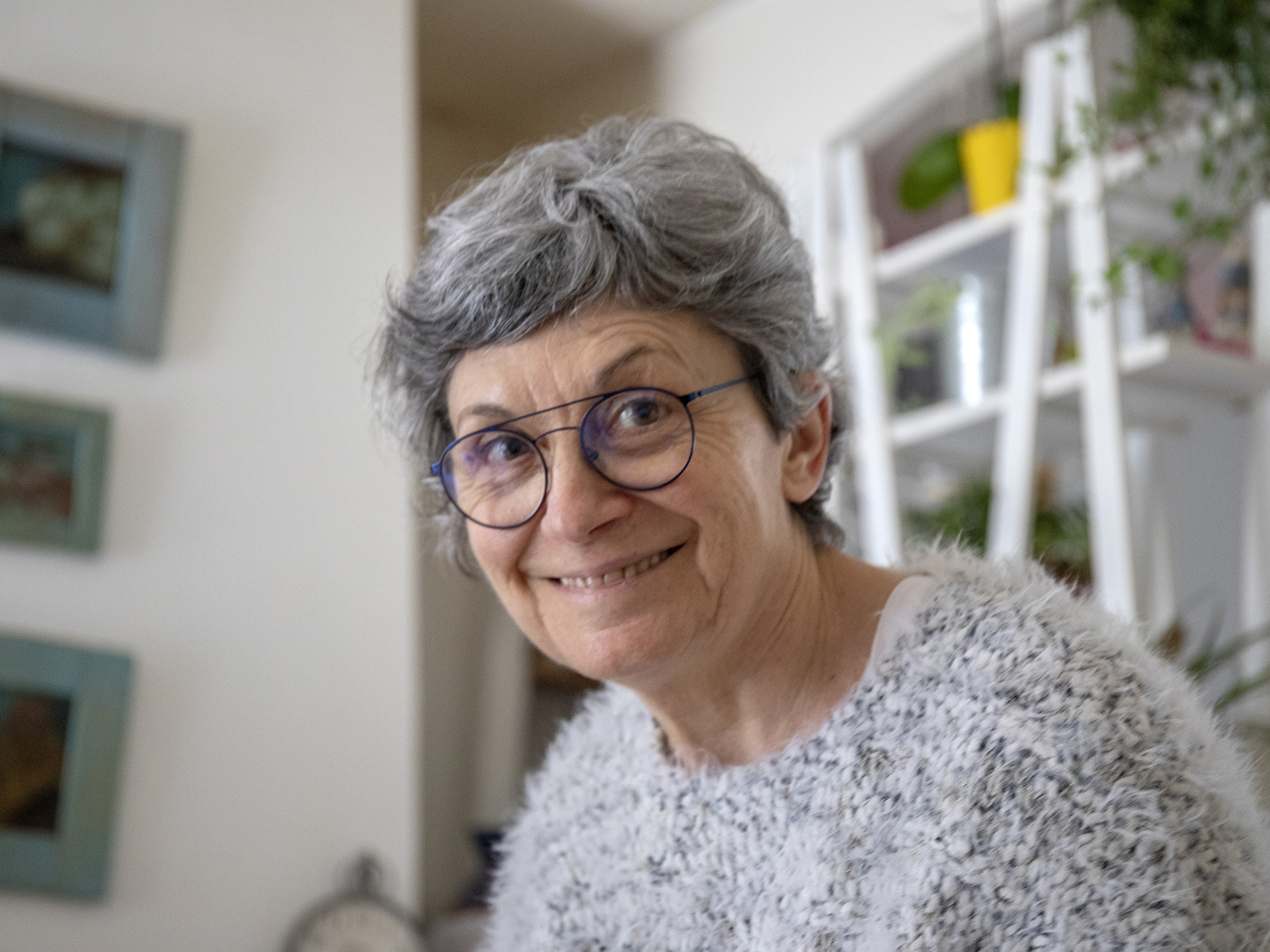 L'artiste peintre Marie Thomas