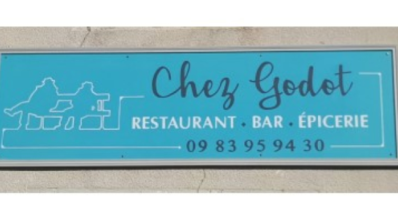 "Chez Godot" à Belmont, un restaurant mais pas seulement...