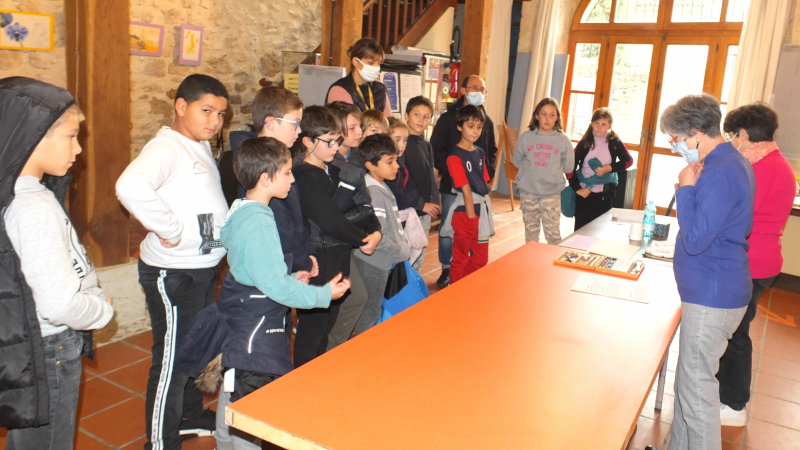Les scolaires à la découverte de la peinture de l'aquarelle