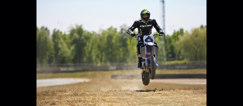Championnat de France Superbike du 23 au 25.10 à Nogaro  