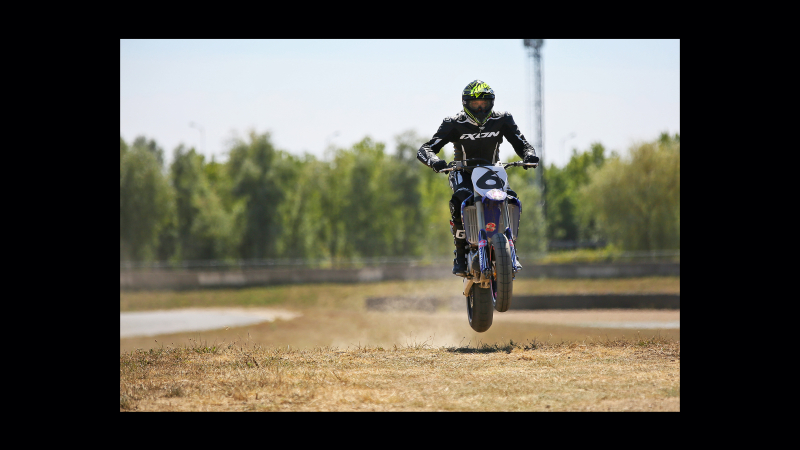 Championnat de France Superbike du 23 au 25.10 à Nogaro  