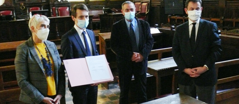 Une convention signée pour la mise en œuvre du signalement des violences conjugales,