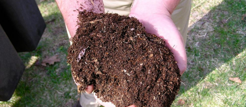 On se met tous au compost