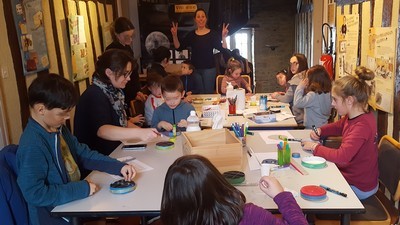 Ce « chouette» petit monde se retrouvera de la sorte le mercredi 21 avril à l’entour d’un atelier nommé : Jeu de société - crédit Ph//Lionel Lemaire
