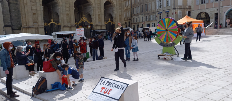 Le piéton auscitain en promenade ce jour de marché