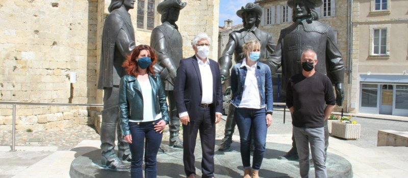 Une campagne résolument participative 