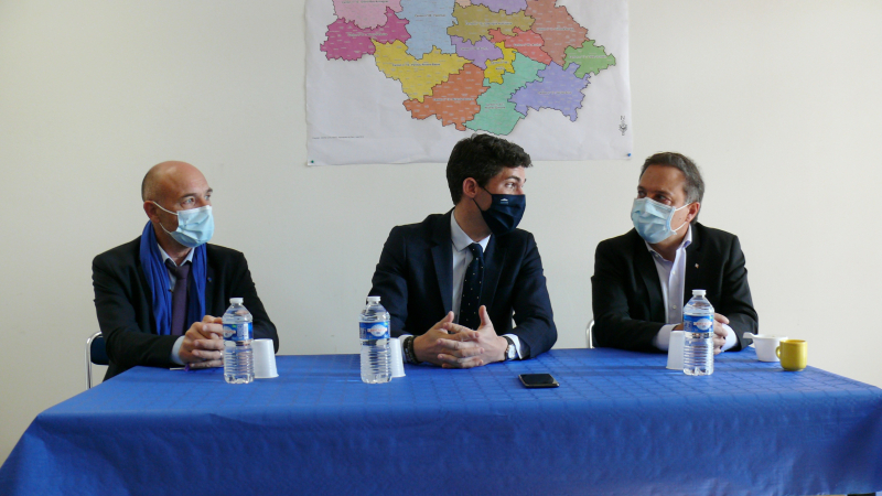 Elections régionales : Aurélien Pradié, Les Républicains, convaincu de créer la surprise avec la liste " Du courage pour l'Occitanie"