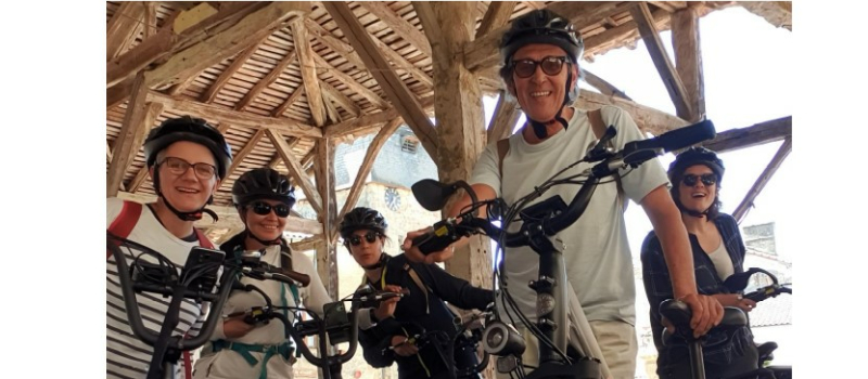 L'Office de Tourisme s'essaie au vélo à assistance électrique...