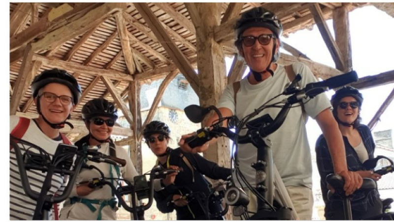 L'Office de Tourisme s'essaie au vélo à assistance électrique...