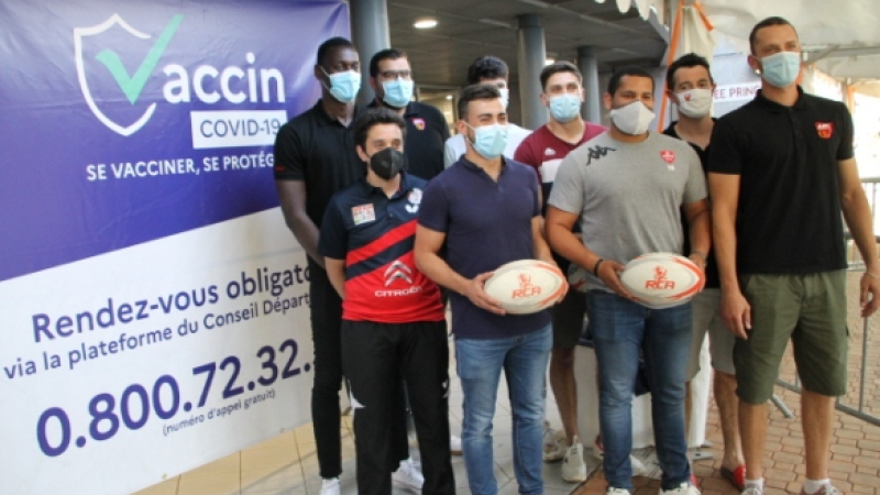 Les sportifs auscitains  montrent l’exemple, en recevant leur première injection