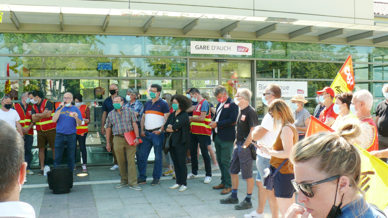Auch-Agen se met sur les rails