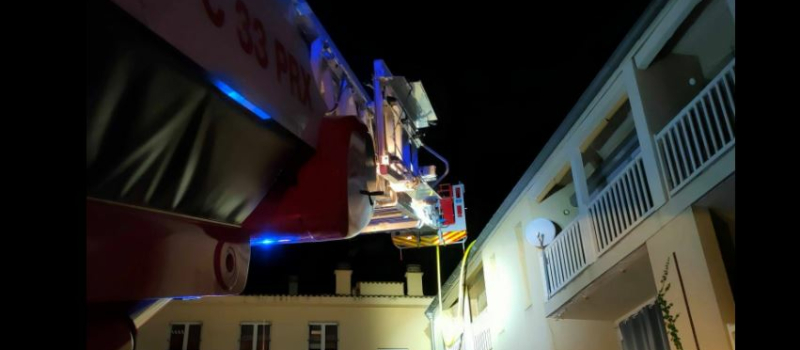 Une femme de 45 ans gravement brûlée et intoxiquée en urgence absolue