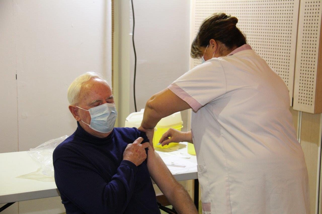 Il y a déjà bien longtemps, le 21 janvier 2021, ce fut lui le premier vacciné - Photo MLS