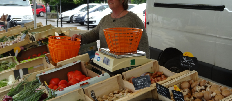 De nouveaux commerçants au marché du mercredi matin