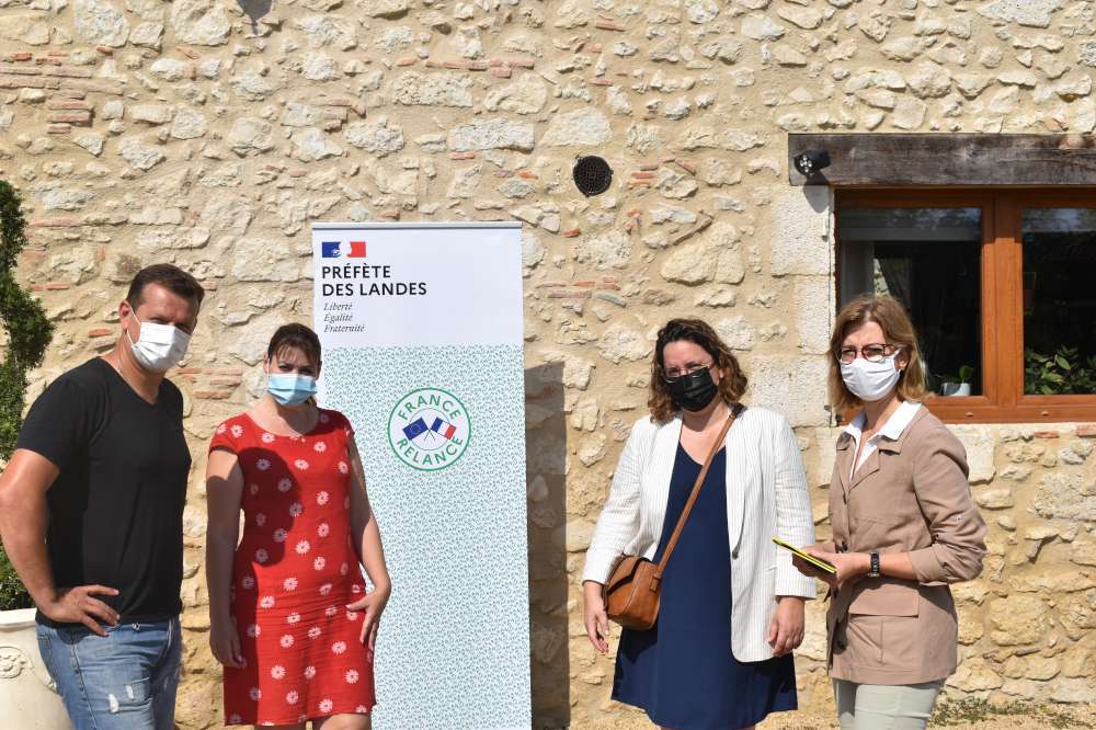 Franck et Stéphanie Martin, Catherine Dupouy et Cécile Bigot-Dekeyzer, préfète des Landes