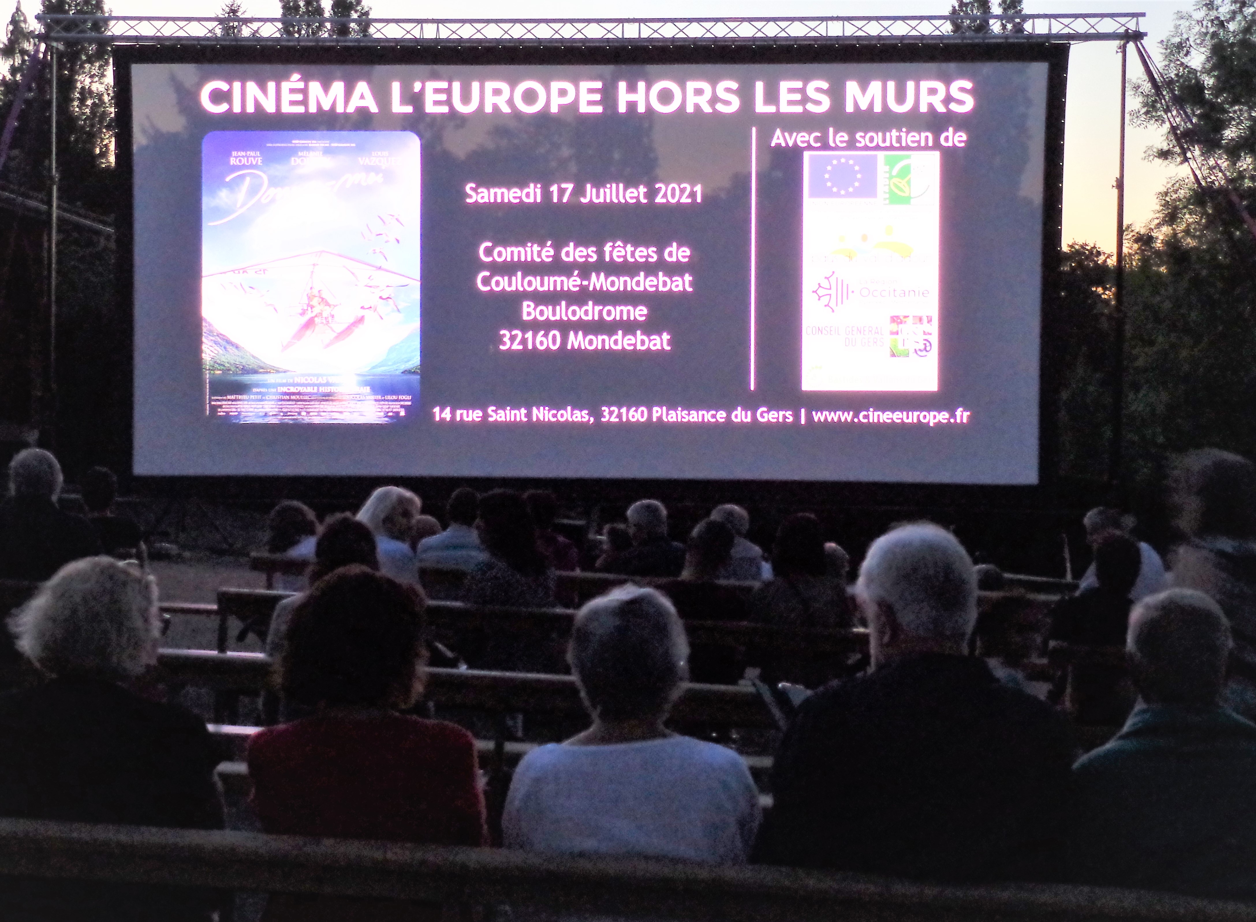 plus de cent spectateurs sur le "Boulodrome" de Mondébat..
