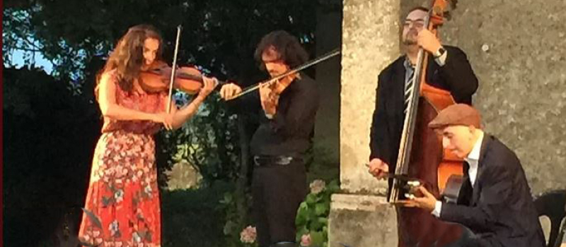 Magyar nota : Budapest Gypsy Orchestra", en concert